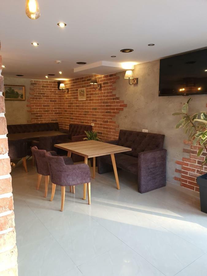 Motel & Restaurant Dar Νόβι Πάζαρ Εξωτερικό φωτογραφία